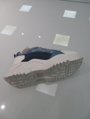 Sneakersy damskie niskie (36-41) ZY210-6