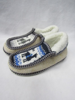 Kapcie damskie ocieplane (36-41) F01 MIX