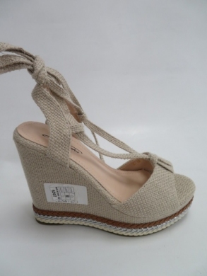 Sandały Damskie na koturnie (36-41) K-16 BEIGE