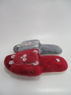Kapcie damskie ocieplane (36-41) F8-16 MIX