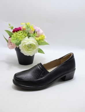 Półbuty damskie na obcasie (36-42) 22T84-1 BLACK
