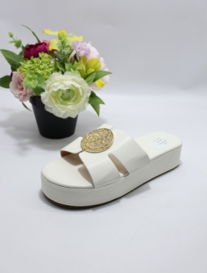 Klapki damskie na koturnie (36-41) F387 WHITE