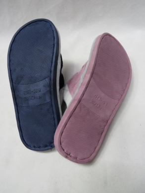 Kapcie damskie ocieplane (36-41) H94217 MIX