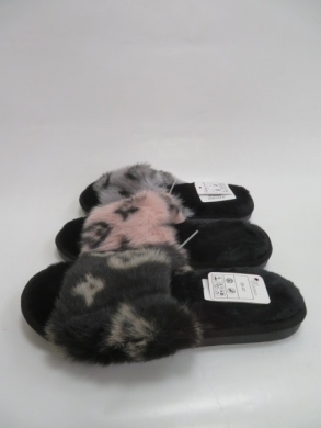 Kapcie damskie ocieplane (36-41) ED-011 MIX