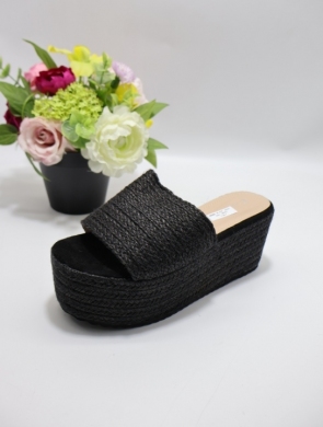 Klapki damskie na koturnie (36-41) BL429 BLACK