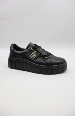 Buty sportowe damskie na płaskim (36-41) 6640 BLACK