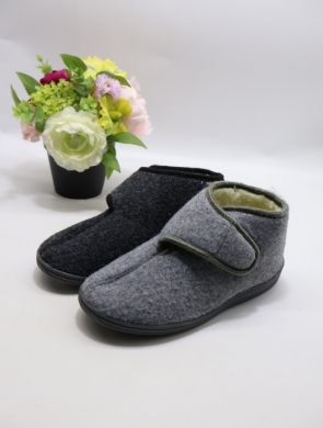 Kapcie damskie ocieplane (37-42) 1234 MIX