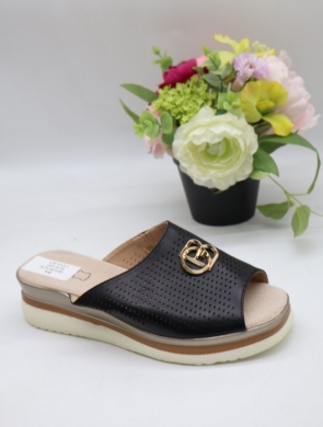 Klapki damskie na płaskim (36-41) 6876 BLACK