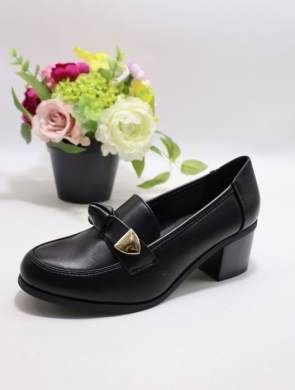 Półbuty damskie na obcasie (36-41) 68362 BLACK