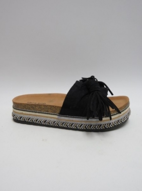 Klapki damskie na koturnie (36-41) YT82 BLACK