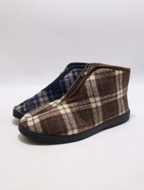 Kapcie damskie (37-42) W082 MIX