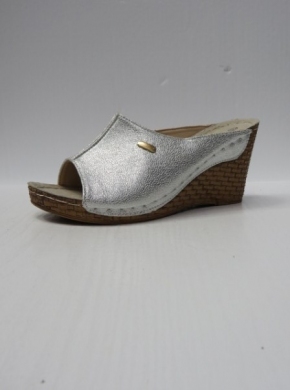 Klapki damskie na koturnie (36-41) C9903-12