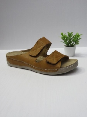 Klapki damskie na koturnie (36-42) CC2222 CAMEL