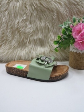 Klapki damskie na płaskim (36-41) 8054 GREEN