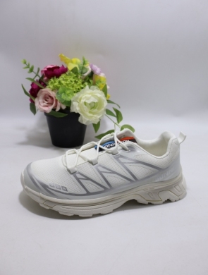 Buty sportowe damskie na płaskim (36-41) XBC-101 WHITE