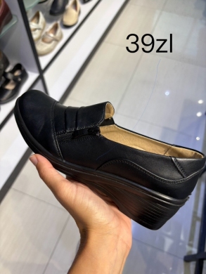 Półbuty damskie na koturnie (36-42) 6330