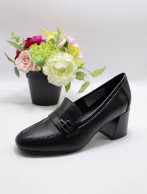 Półbuty damskie na obcasie (36-41) YCC-160 BLACK