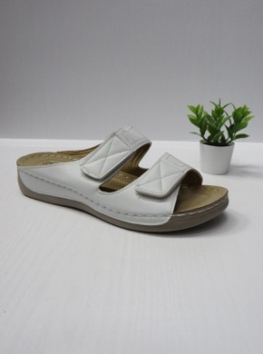 Klapki damskie na koturnie (36-42) CC2222 WHITE