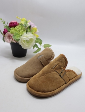Kapcie damskie ocieplane (36-41) YY73 MIX
