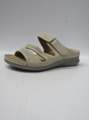 Klapki damskie na koturnie (36-42) W6199-7