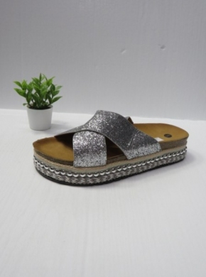 Klapki damskie na płaskim (36-41) YT-20 SILVER
