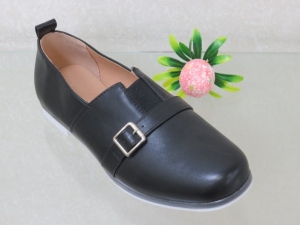 Półbuty damskie na płaskim (36-41) C21-8661 BLACK