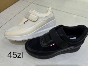 Buty sportowe damskie na koturnie (36-42) 6423