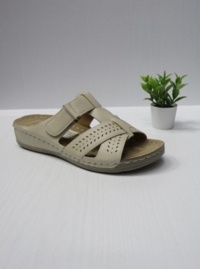 Klapki damskie na koturnie (36-42) 92082-4