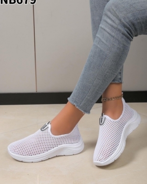 Tenisówki damskie (36-41) NB679