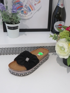 Klapki damskie na koturnie (36-41) TL8-108 BLACK