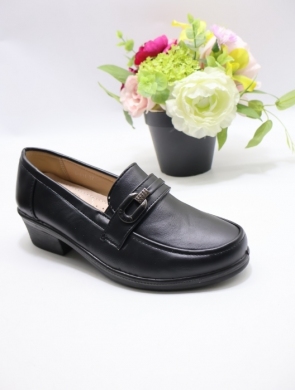 Półbuty damskie na obcasie (36-41) C611 BLACK