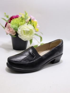 Półbuty damskie na obcasie (36-42) 9T1004-1 BLACK