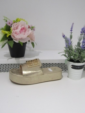 Klapki dmskie na koturnie (36-41) F384 GOLD