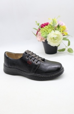 Półbuty damskie na płaskim (36-41) 22T112-1 BLACK