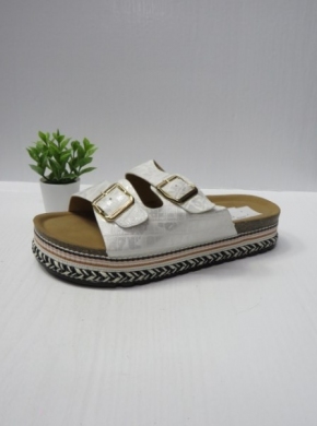 Klapki damskie na koturnie (36-41) FB209 WHITE