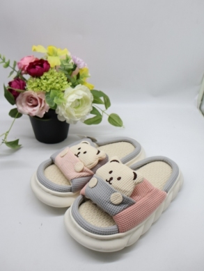 Kapcie damskie (36-41) 6607 MIX