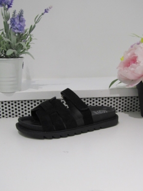 Klapki damskie na płaskim (36-41) CD317 BLACK
