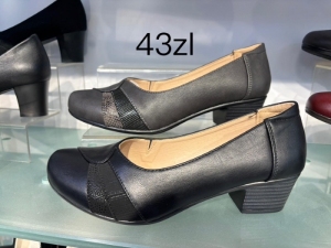 Półbuty damskie na obcasie (36-42) 6293