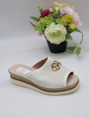 Klapki damskie na płaskim (36-41) 6876 WHITE