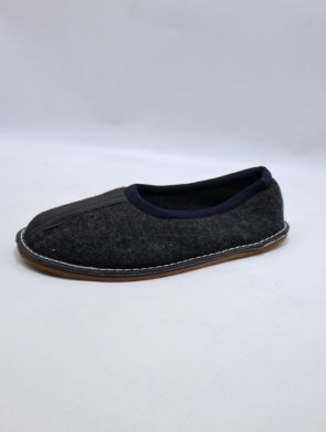 Kapcie męskie ocieplane (40-46) A2 BLACK