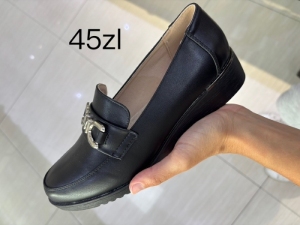 Półbuty damskie na płaskim (36-42) 6399