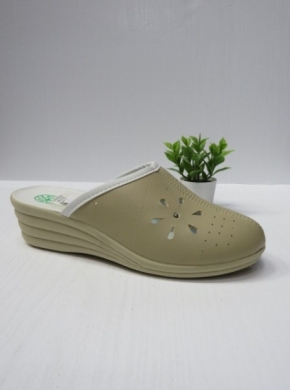 Klapki damskie na koturnie (36-40) B214B