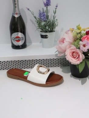 Klapki damskie na płaskim (36-41) ML241 WHITE