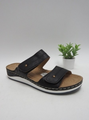Klapki damskie na koturnie (36-41) W359 BLACK