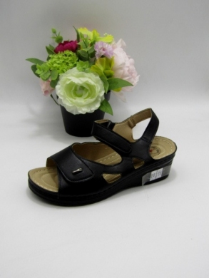 Sandały damskie na koturnie (37-42) K01-7 BLACK