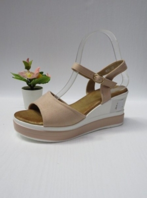 Sandały damskie na koturnie (36-41) R36 PINK