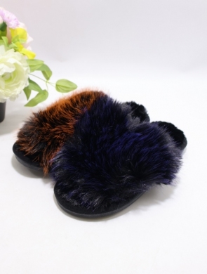 Kapcie damskie ocieplane (36-41) W363 MIX