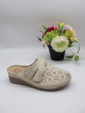 Klapki damskie na koturnie (36-41) JH1-5 BEIGE