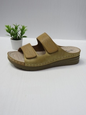 Klapki damskie na koturnie (36-41) 4013 BEIGE