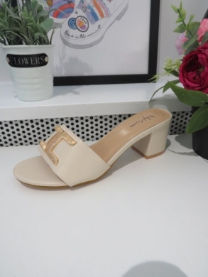 Klapki damskie na obcasie (36-41) 655-A1 BEIGE